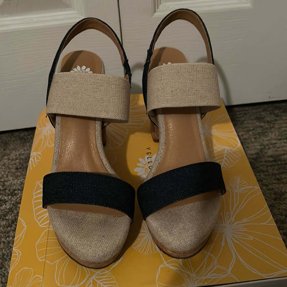 Yellow box Amil wedges